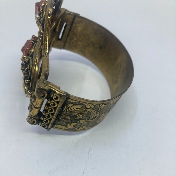 Vtg SELRO SELINI ? belt gold tone chunky statement piece cuff bracelet - Picture 3 of 7